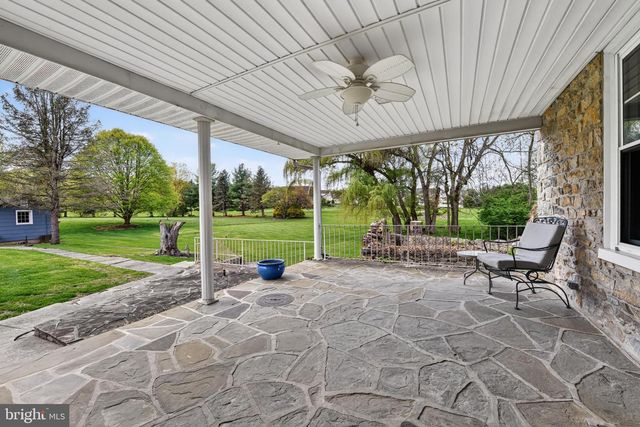 2935 REEDY RD, Sinking Spring, PA 19608