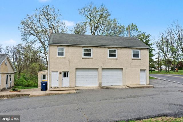 2935 REEDY RD, Sinking Spring, PA 19608