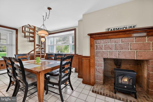 2935 REEDY RD, Sinking Spring, PA 19608