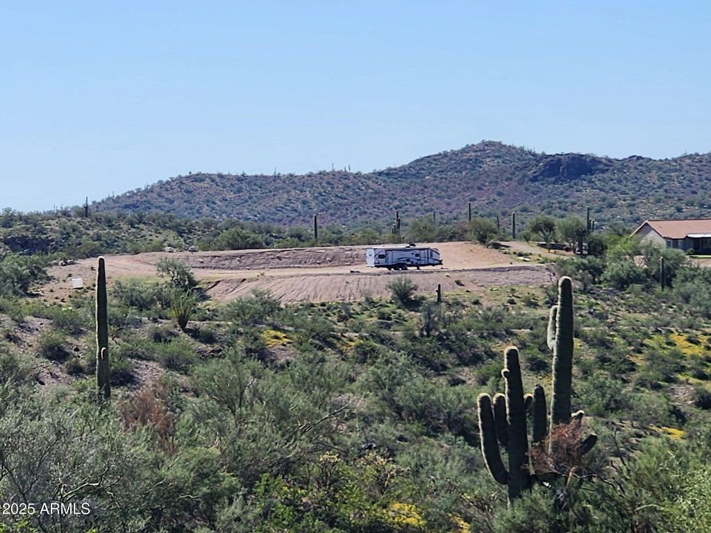 45619 N US-60 -- -, Morristown, AZ 85342 — exterior
