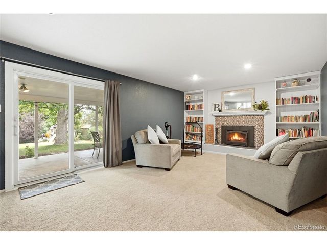 2863 S Reading Ct, Denver, CO 80231