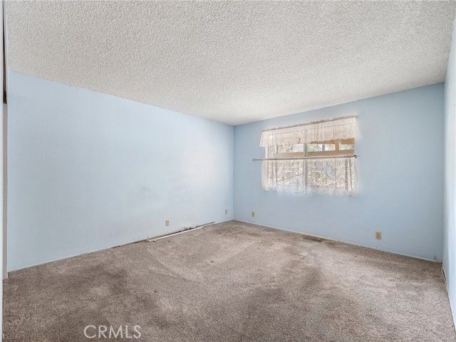 1725 Linnet, Wrightwood, CA 92397