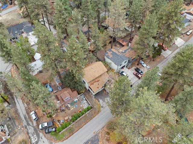 1725 Linnet, Wrightwood, CA 92397
