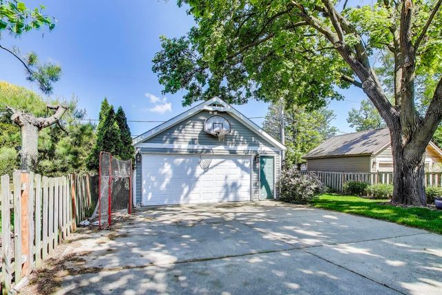 35 KEYSTONE Avenue, River Forest, IL 60305