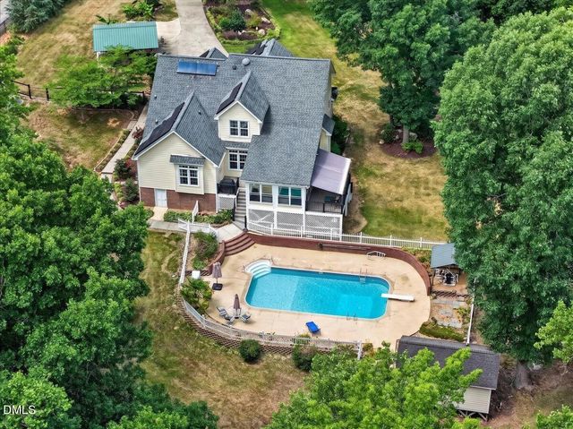 545 Ryans Lane, Clayton, NC 27520