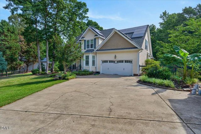 545 Ryans Lane, Clayton, NC 27520