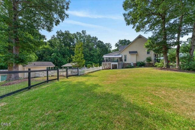 545 Ryans Lane, Clayton, NC 27520
