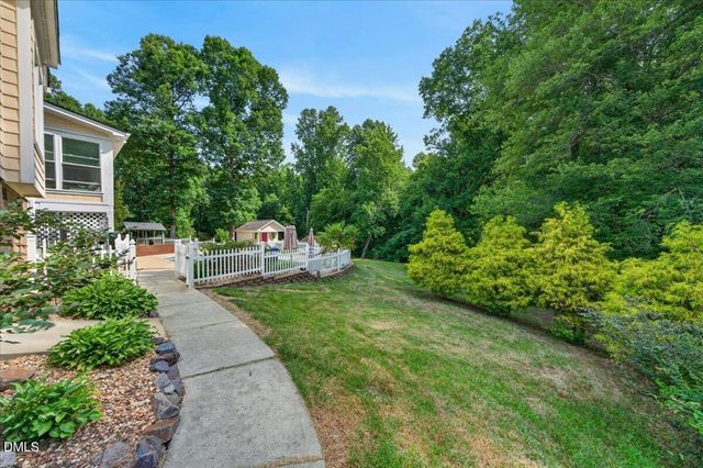 545 Ryans Lane, Clayton, NC 27520