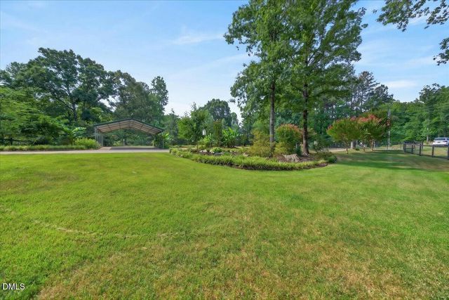 545 Ryans Lane, Clayton, NC 27520
