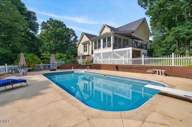 545 Ryans Lane, Clayton, NC 27520