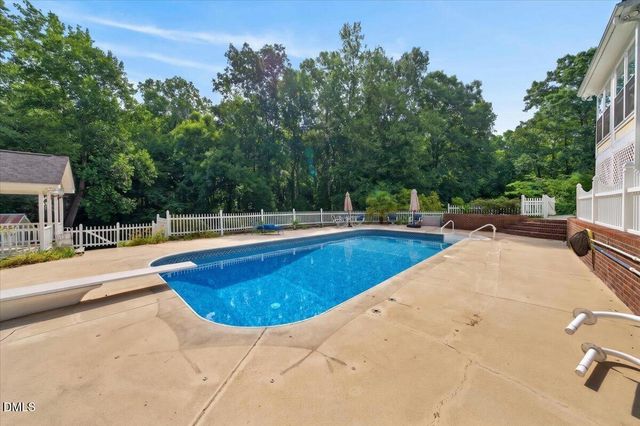 545 Ryans Lane, Clayton, NC 27520