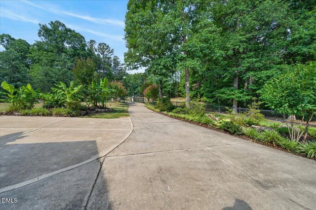545 Ryans Lane, Clayton, NC 27520