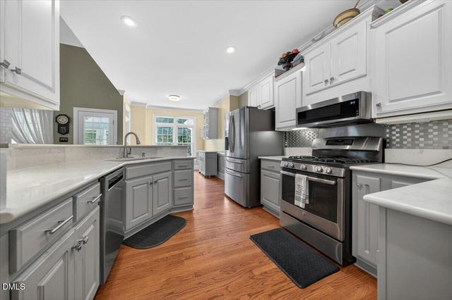 545 Ryans Lane, Clayton, NC 27520
