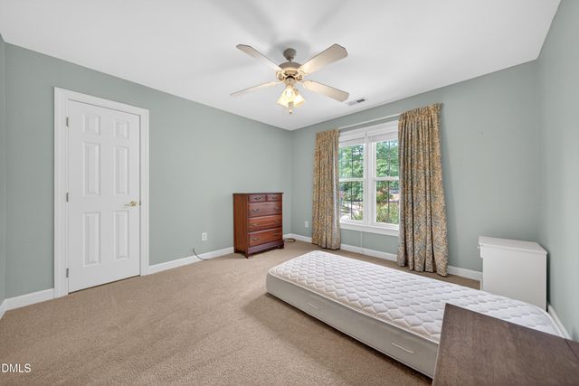 545 Ryans Lane, Clayton, NC 27520