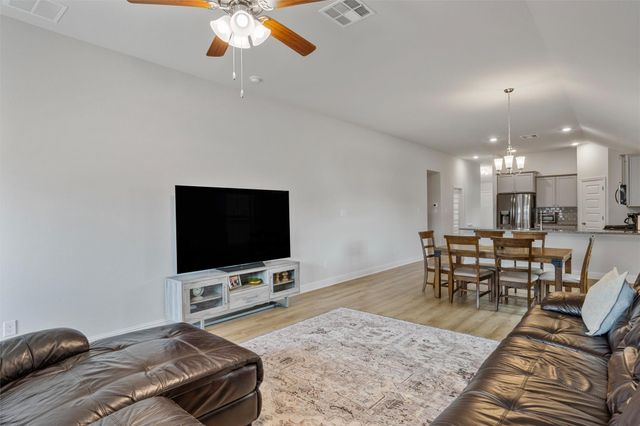 13724 Sabine Lake Drive, La Marque, TX 77568