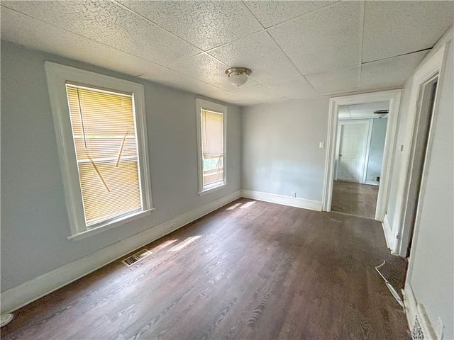 93 York Street, Rochester, NY 14611