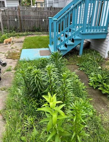 20 Ellington Rd, Quincy, MA 02170