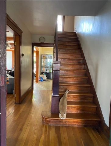 20 Ellington Rd, Quincy, MA 02170