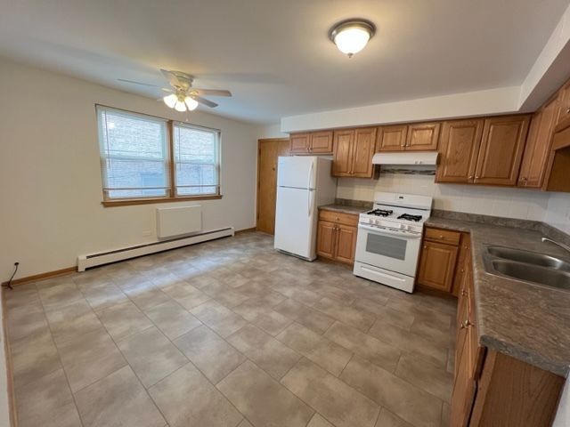7912 W Belmont Avenue 2N, Chicago, IL 60634