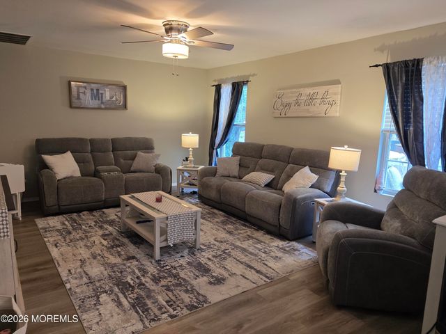 32 Pulaski Drive, Barnegat, NJ 08005