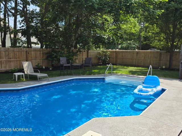 32 Pulaski Drive, Barnegat, NJ 08005