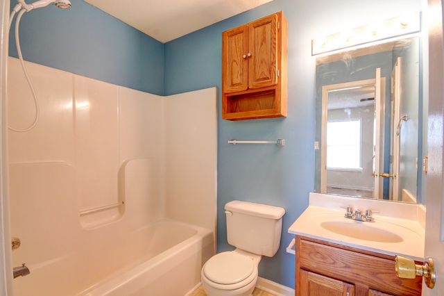277 Cranklen Cir, Clarksville, TN 37042