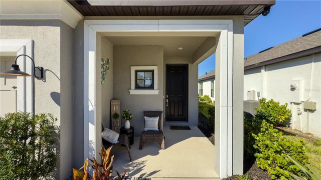 15285 SHADY PALMS LANE, Nokomis, FL 34275