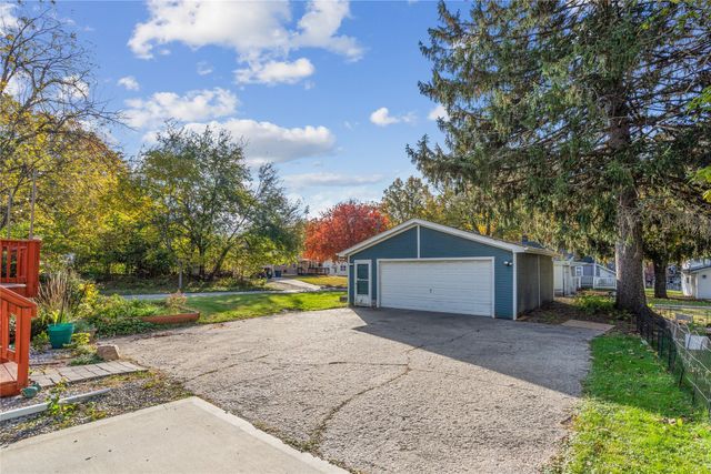 1457 Guthrie Avenue, Des Moines, IA 50316