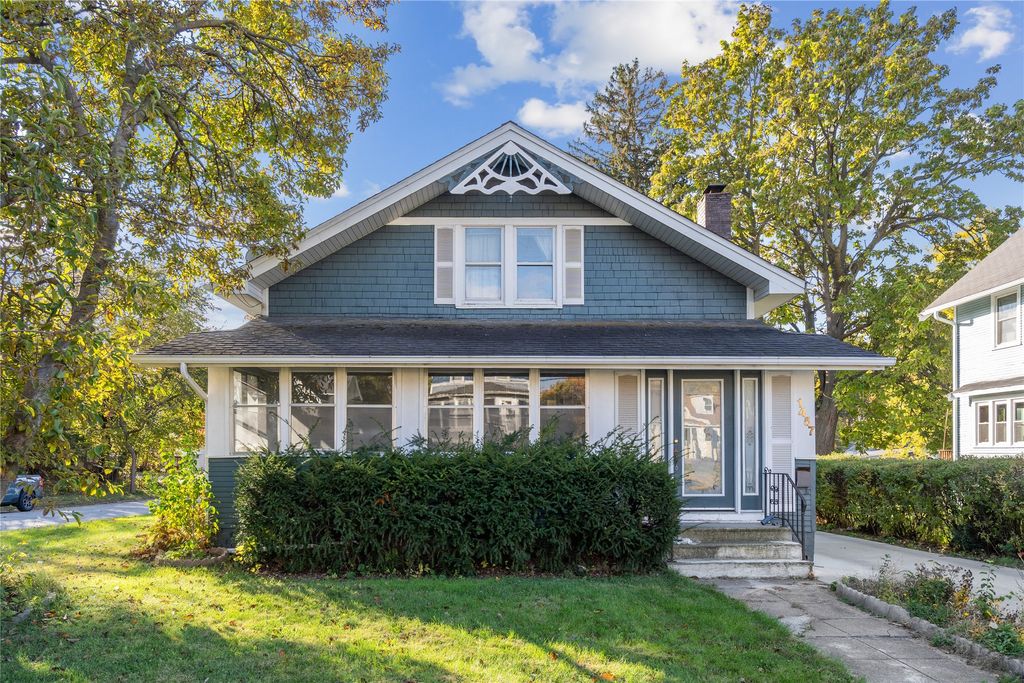 1457 Guthrie Avenue, Des Moines, IA 50316