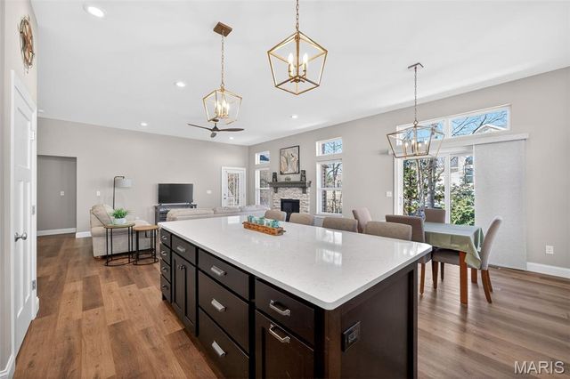 315 Creek Stone Drive, Lake St Louis, MO 63367