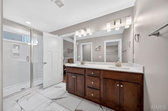 315 Creek Stone Drive, Lake St Louis, MO 63367