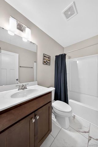 315 Creek Stone Drive, Lake St Louis, MO 63367