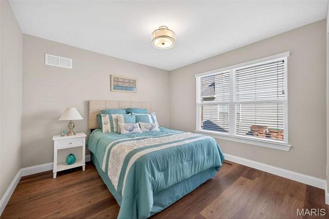 315 Creek Stone Drive, Lake St Louis, MO 63367