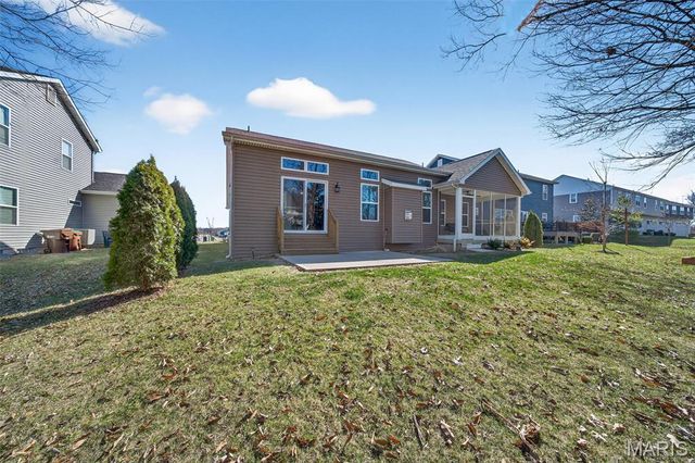 315 Creek Stone Drive, Lake St Louis, MO 63367