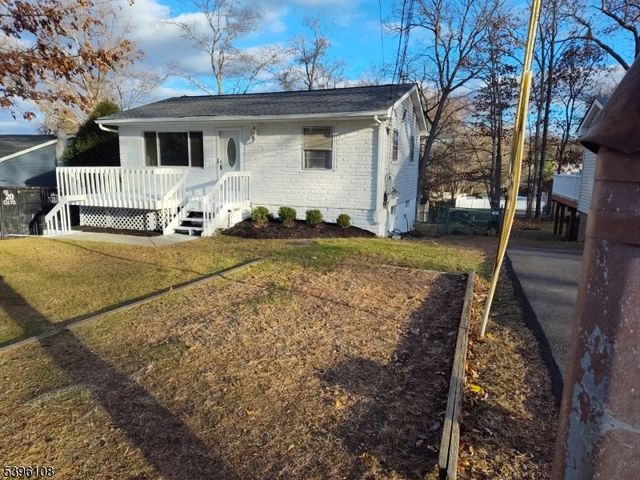 315 SANTA FE TRAIL, Hopatcong Boro, NJ 07843
