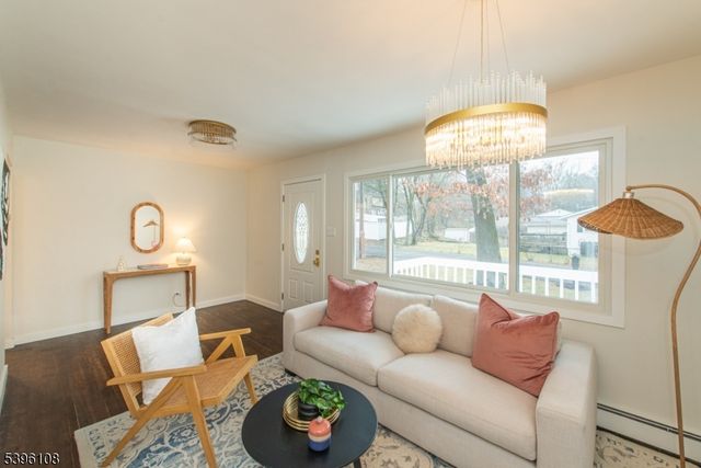 315 SANTA FE TRAIL, Hopatcong Boro, NJ 07843