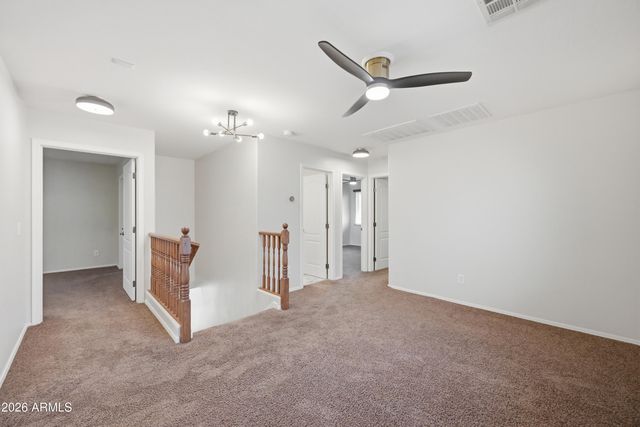 2250 E WAYLAND Drive, Phoenix, AZ 85040