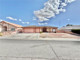 3551 East Vineyard Drive, Pahrump, NV 89048