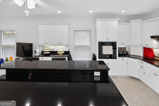 4113 Ledan Extension, Gainesville, GA 30506