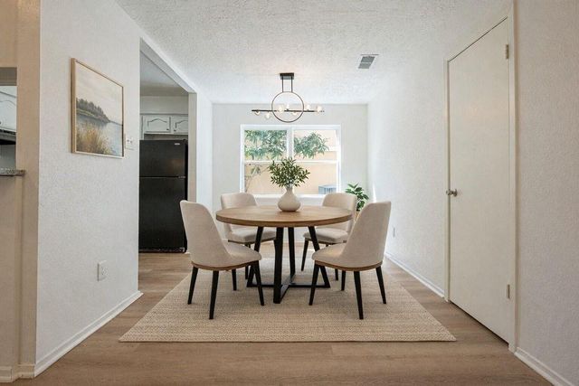 17819 Wild Willow Lane, Houston, TX 77084