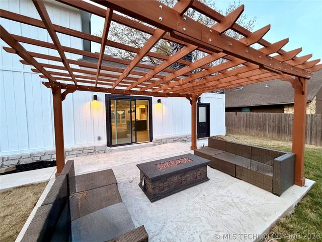 3405 W Richmond Street, Broken Arrow, OK 74012