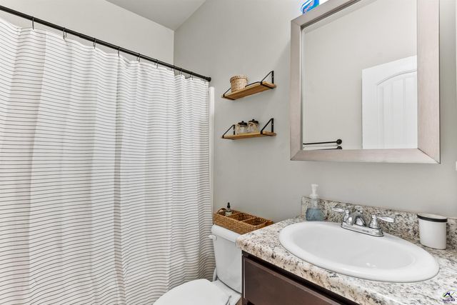 212 Tyndall Way, Perry, GA 31069