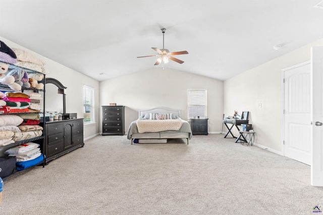 212 Tyndall Way, Perry, GA 31069