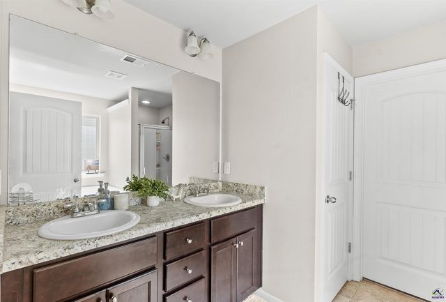 212 Tyndall Way, Perry, GA 31069