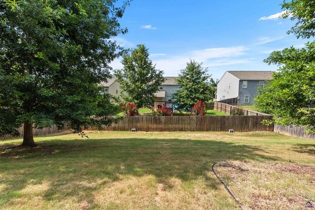 212 Tyndall Way, Perry, GA 31069
