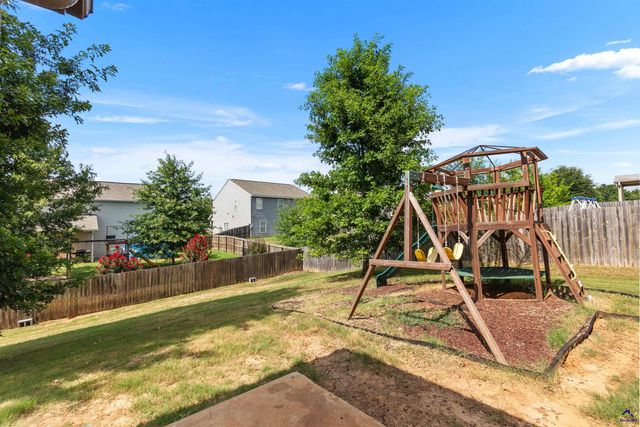 212 Tyndall Way, Perry, GA 31069