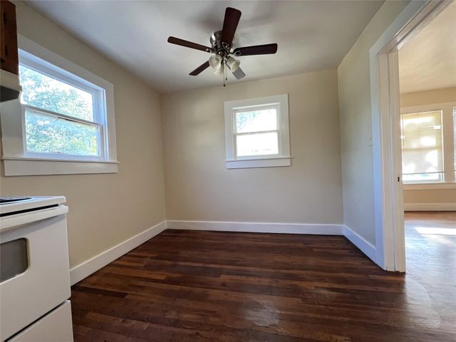 617 12th Street 4, Huntsville, TX 77340