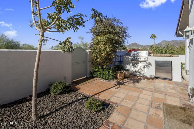 4601 E Solano Drive, Phoenix, AZ 85018