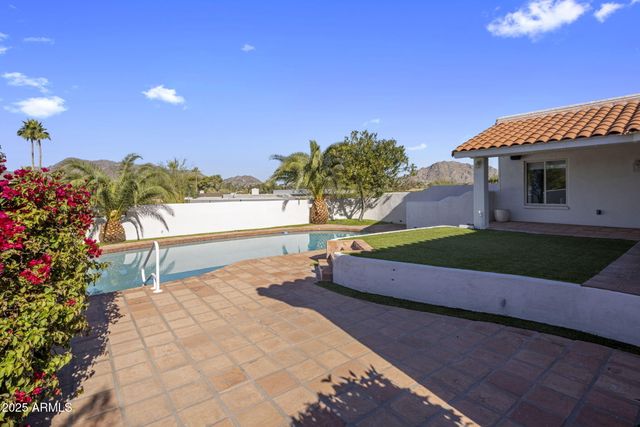 4601 E Solano Drive, Phoenix, AZ 85018