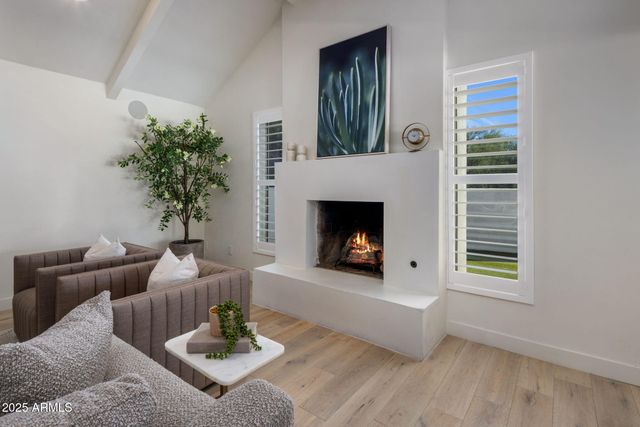 4601 E Solano Drive, Phoenix, AZ 85018